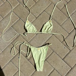 TeaYou bikini set size Small Bria Top and Baby Kia bottoms in pear